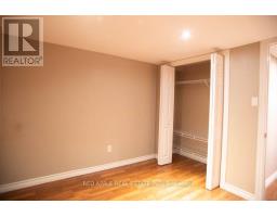 126 Longford Drive, Newmarket, ON L3Y2Y5 Photo 24