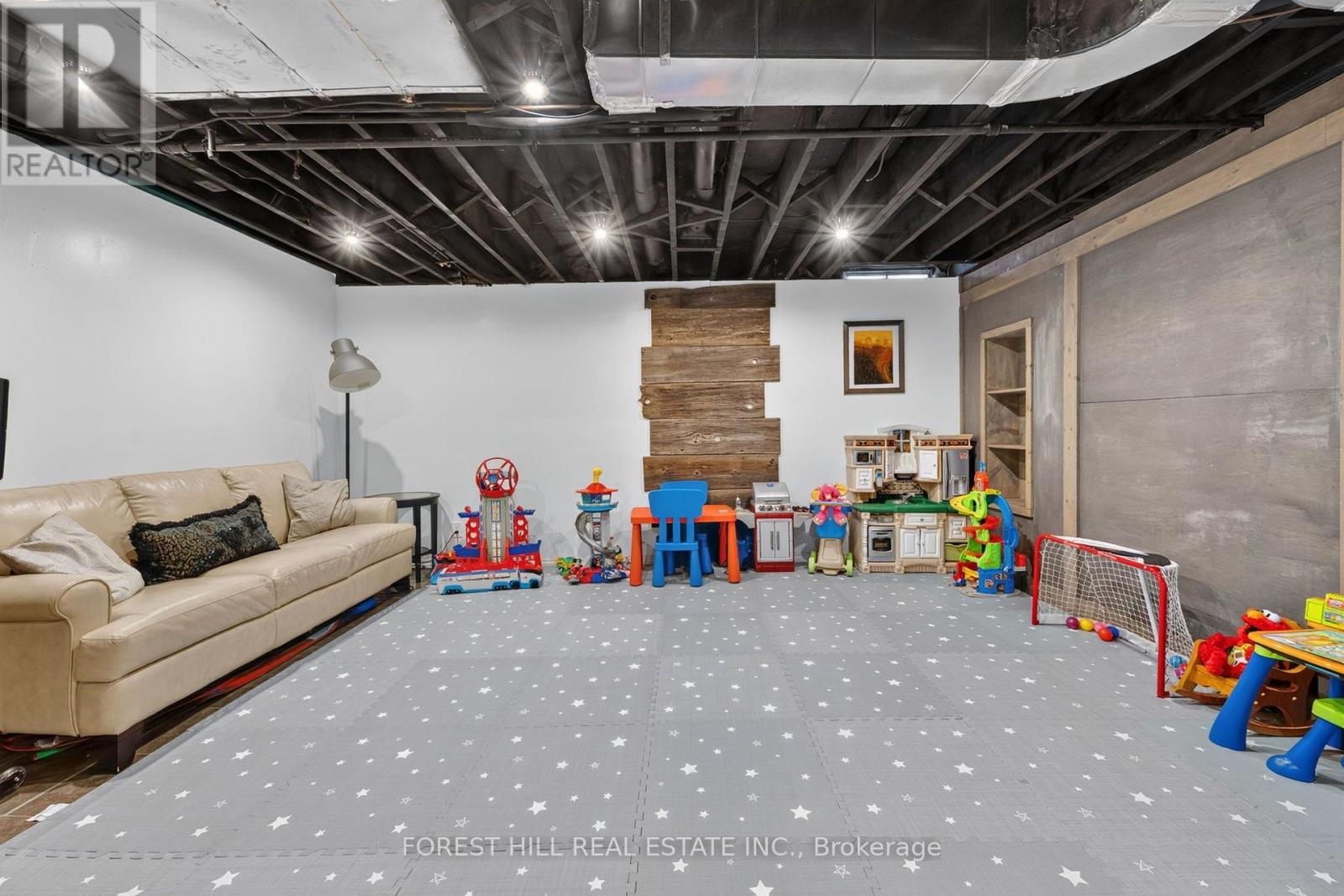 1 TEAHOUSE ROAD - 28