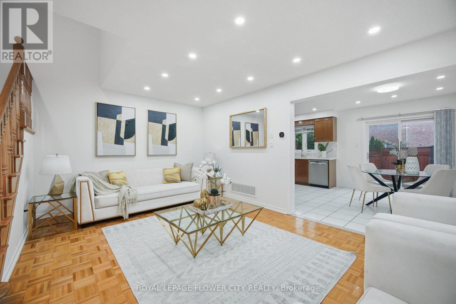 25 SKYLAR CIRCLE - 9