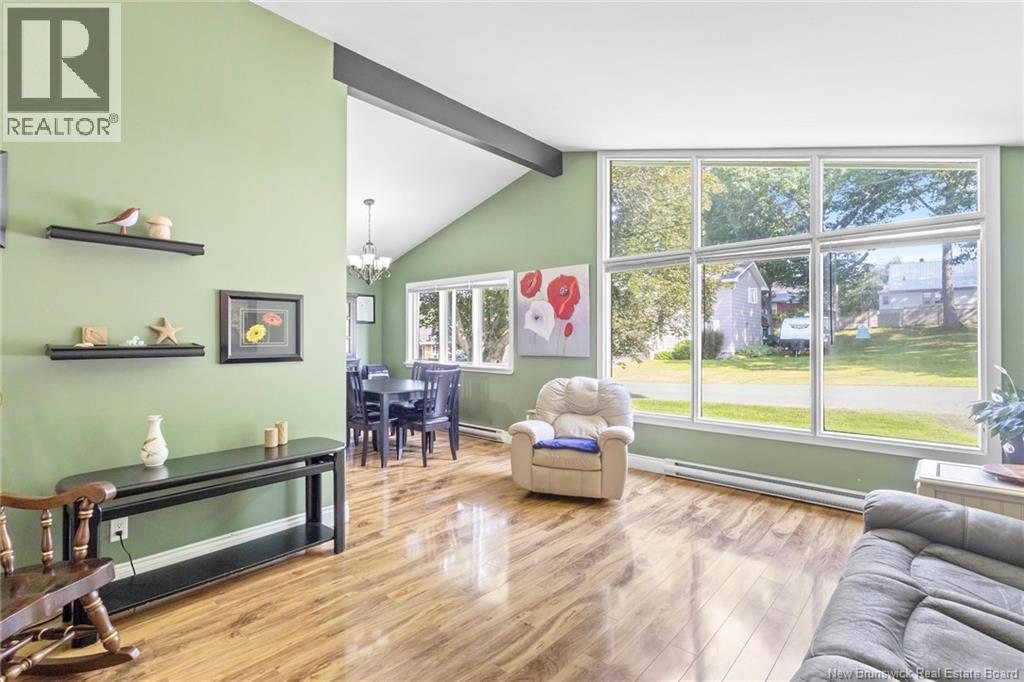 141 St John Street - 10