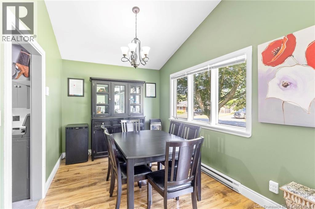 141 St John Street - 14