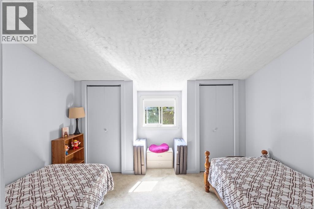 141 St John Street - 26