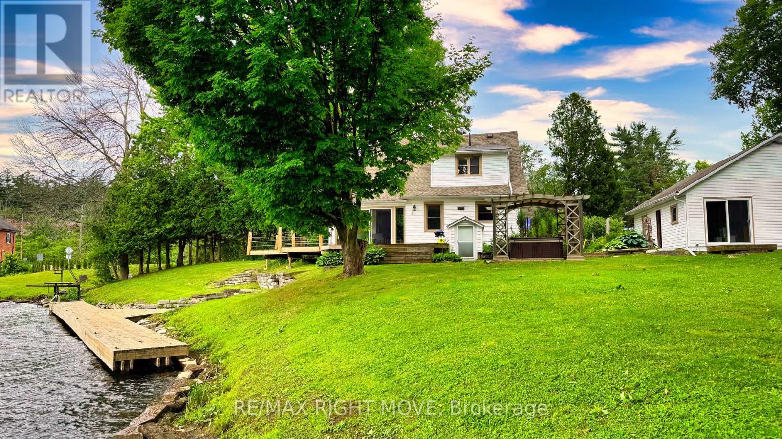 1012 COWBELL LANE - Image 37