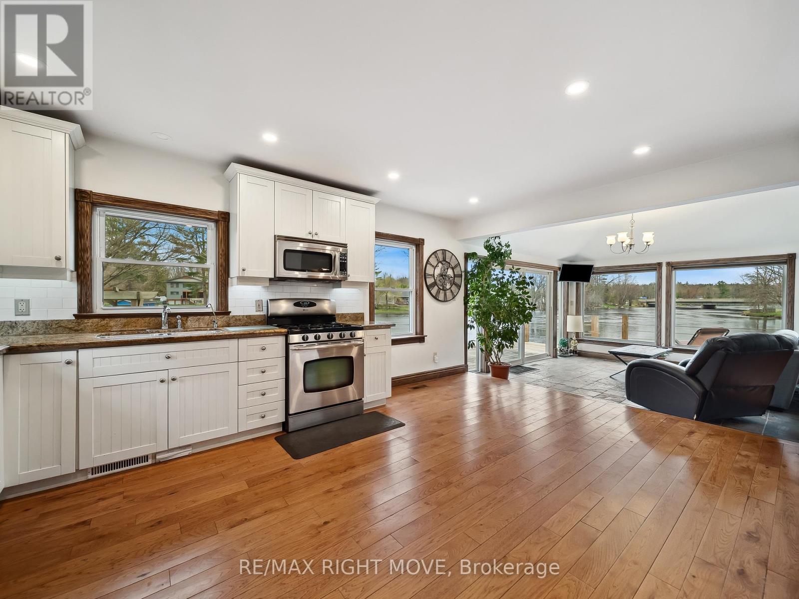 1012 COWBELL LANE - Image 7