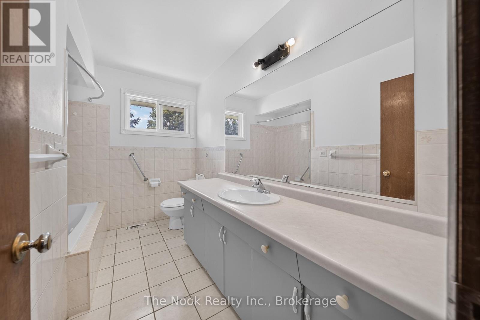 94 WAY STREET - Image 17