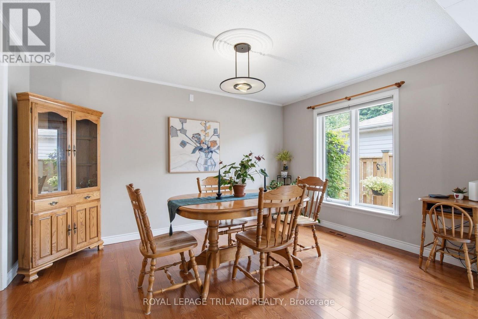 12 SHEPHERD AVENUE - 18