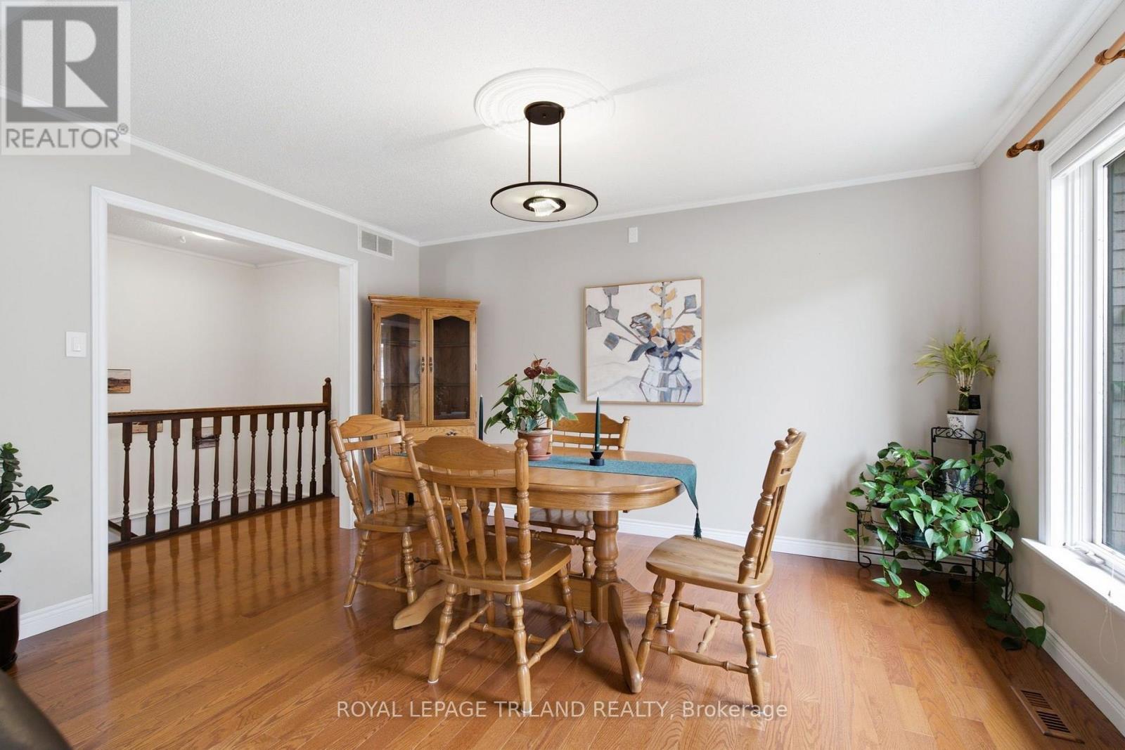 12 SHEPHERD AVENUE - 19