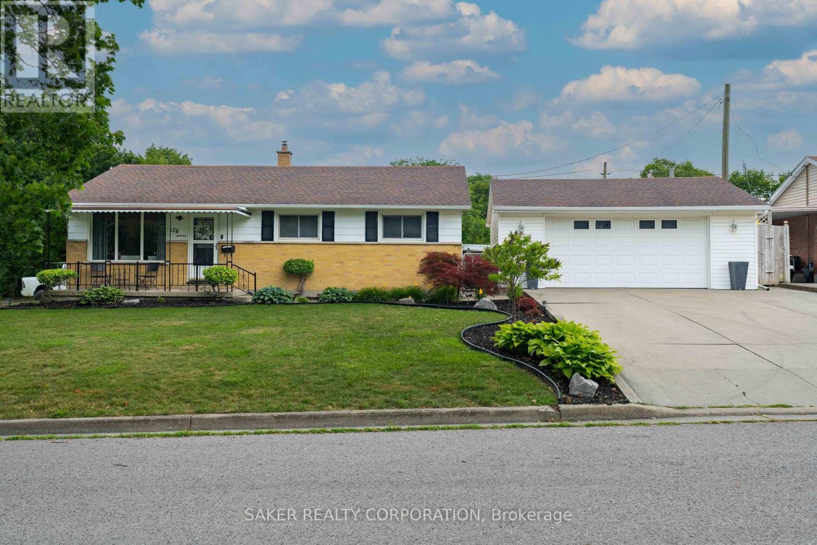 176 RENFRO CRESCENT - 1