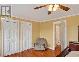 114 Beach Road thumbnail 15