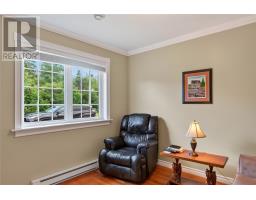 114 Beach Road thumbnail 19