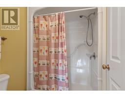 114 Beach Road thumbnail 21