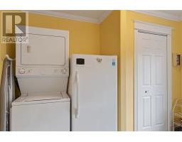 114 Beach Road thumbnail 22