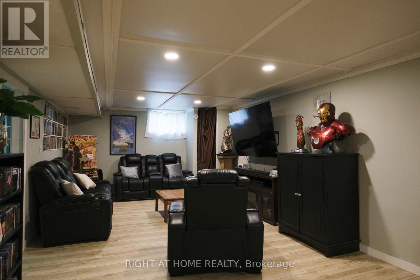 306 LYNX HOLLOW DRIVE - 18