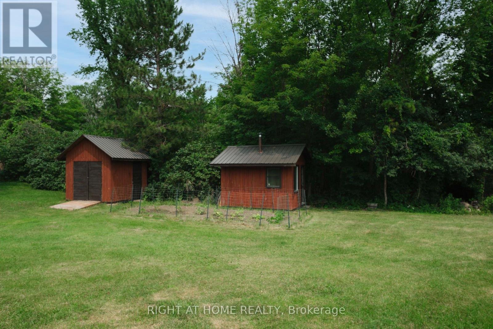 306 LYNX HOLLOW DRIVE - 27