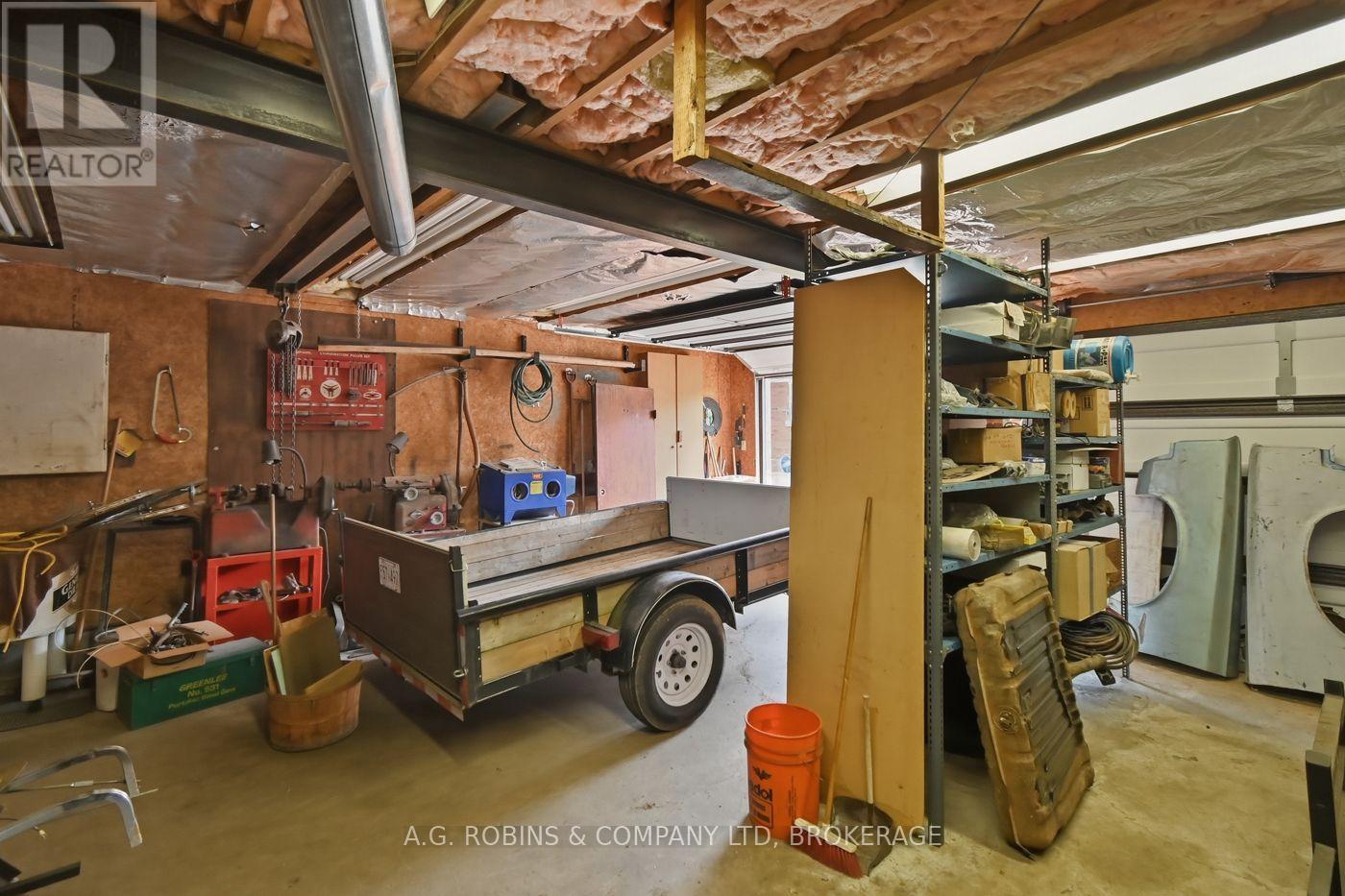 140 CLASSIC AVENUE - Image 7