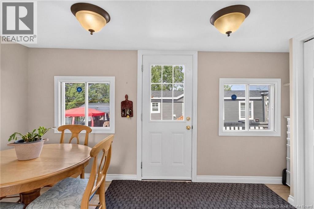 8 Kenneth Street - 23