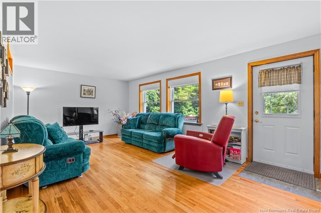 27 Maxwell Drive - Image 18