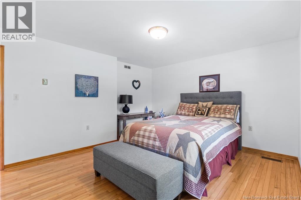 27 Maxwell Drive - Image 20