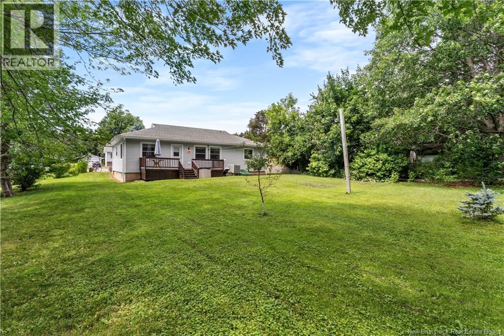 27 Maxwell Drive - 28