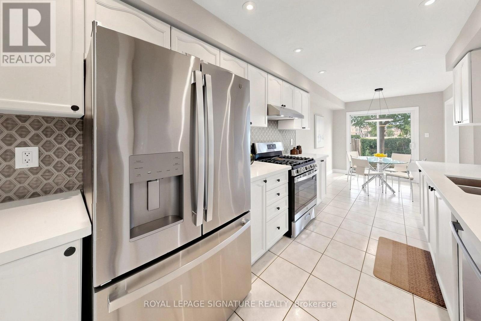 136 MAPLE SUGAR LANE - 10