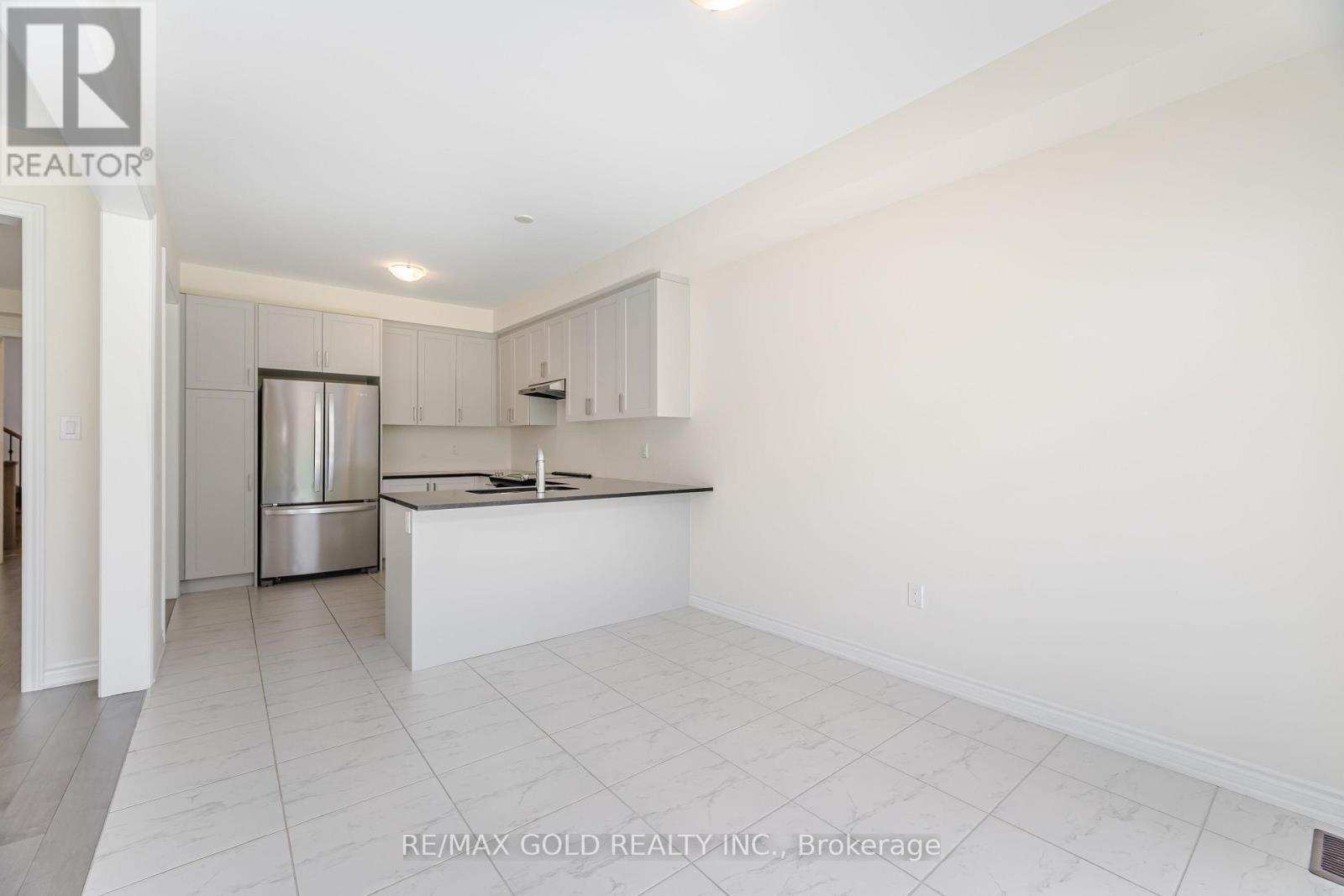 9 KENTLEDGE AVENUE - 19