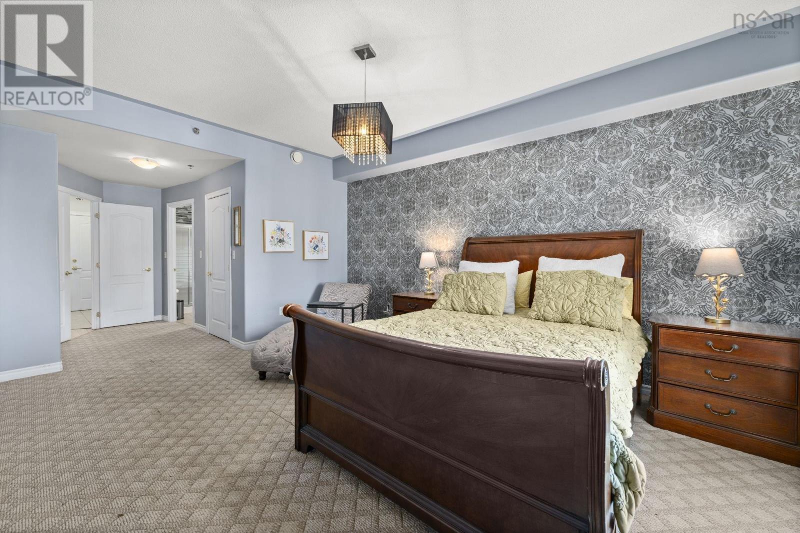 #106 78 Regency Park Drive - 18