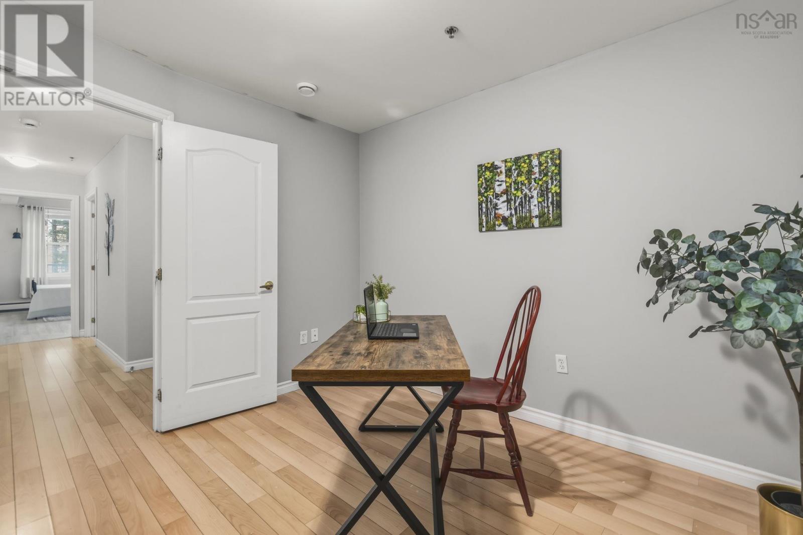 #106 78 Regency Park Drive - 21