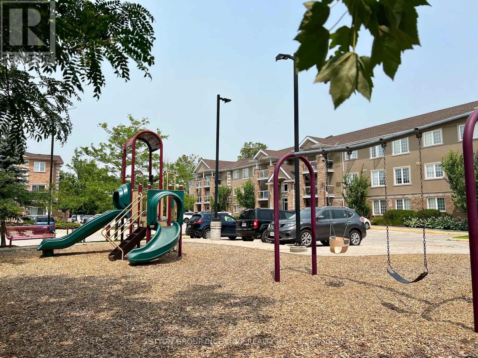 #5 137 SYDENHAM WELLS - Image 3