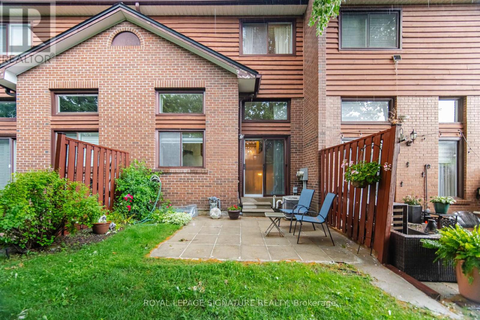 #42 4230 FIELDGATE DRIVE - 42