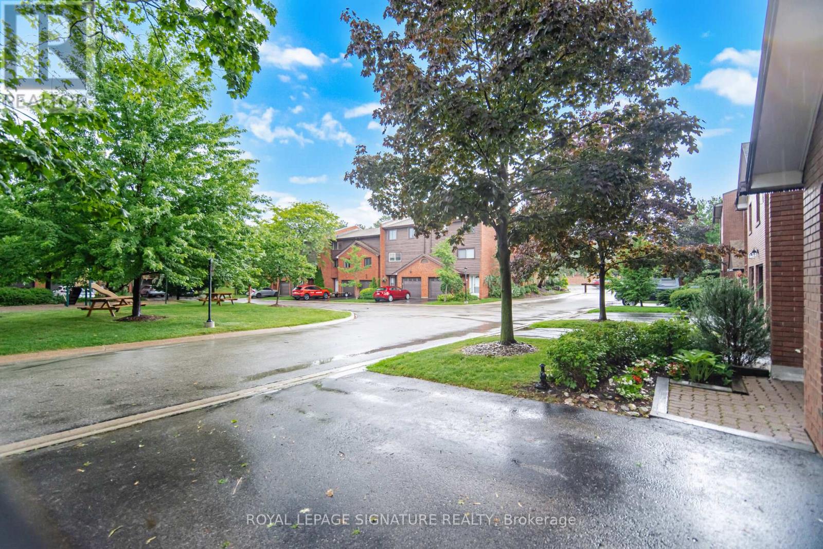 #42 4230 FIELDGATE DRIVE - 8