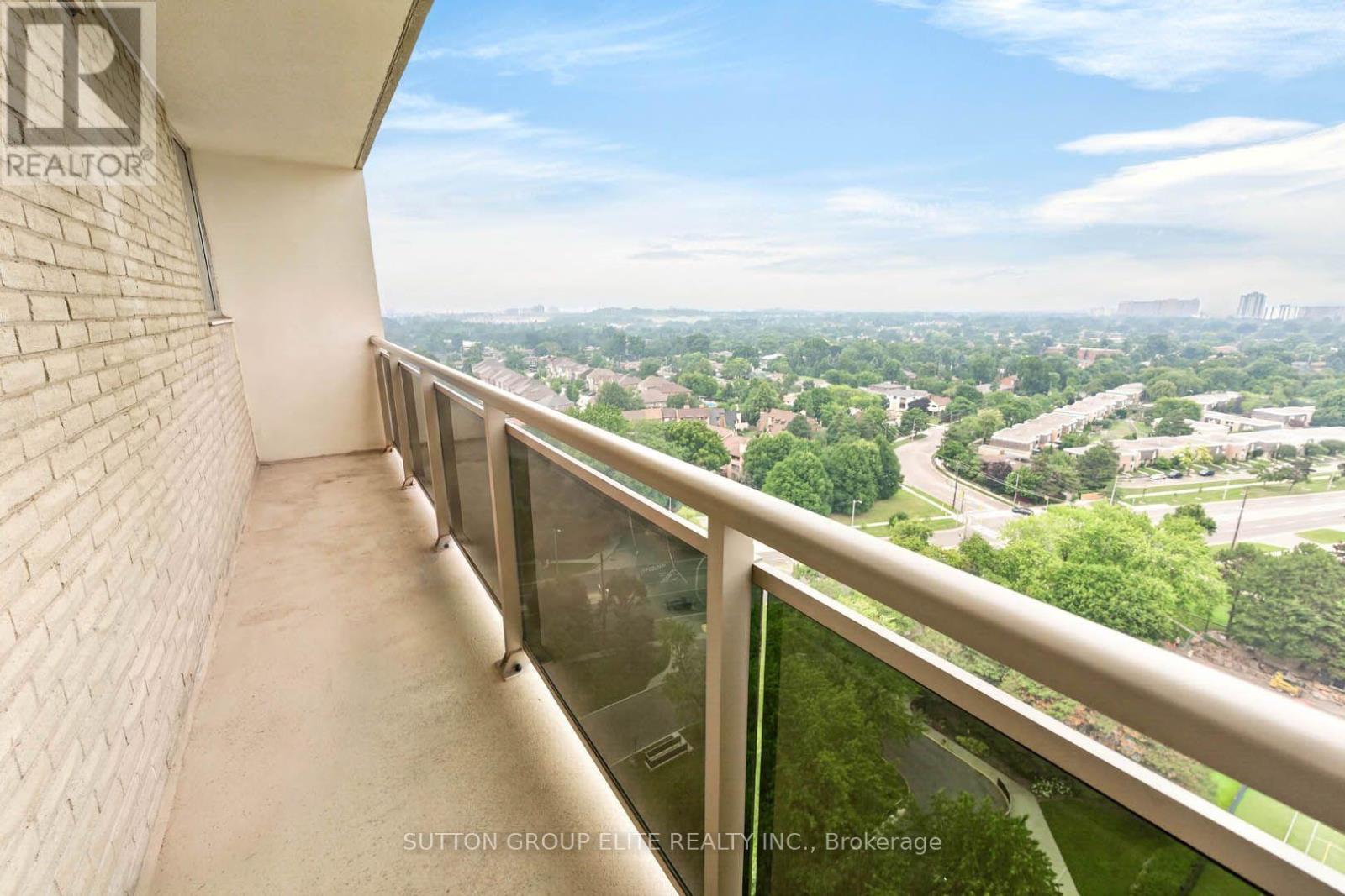 #2010 820 BURNHAMTHORPE ROAD - Image 20