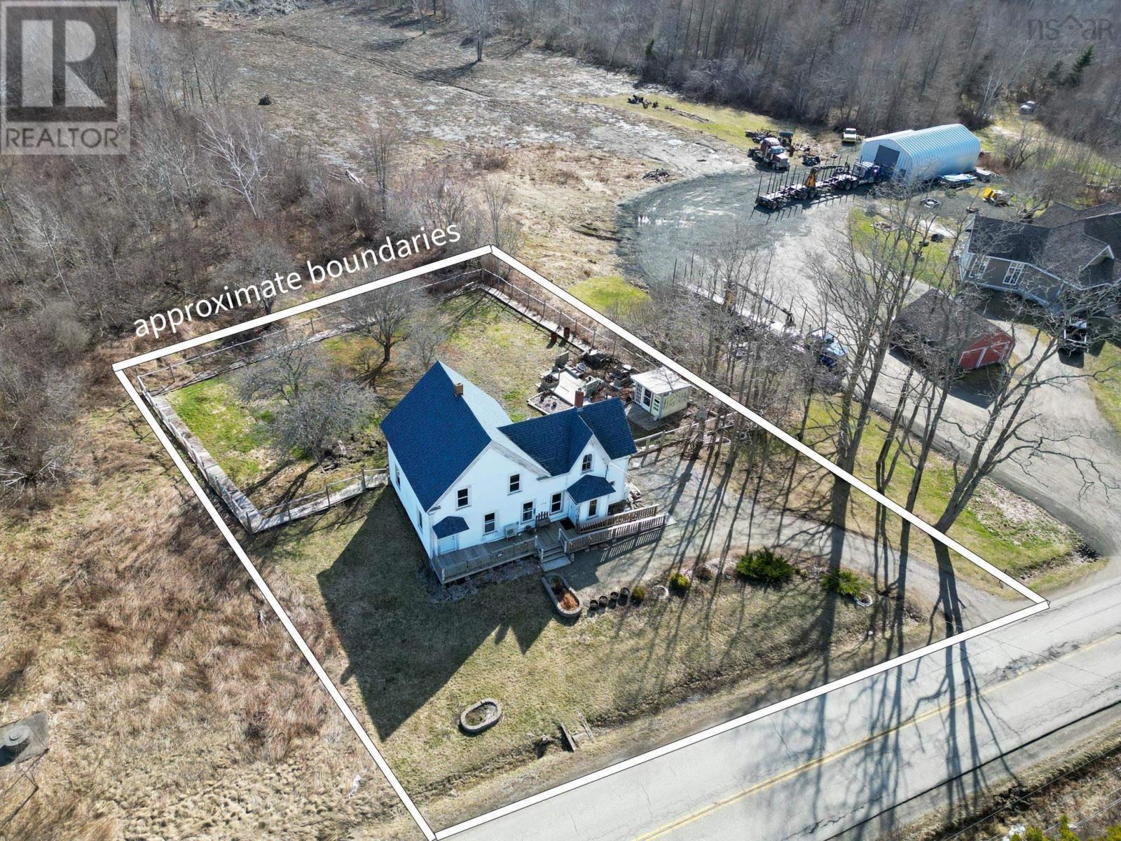 456 Townshipline Road - 38