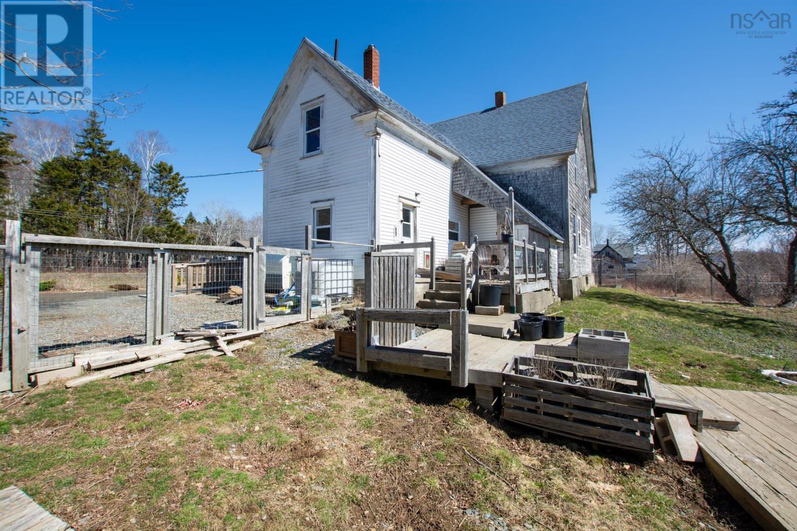 456 Townshipline Road - 3