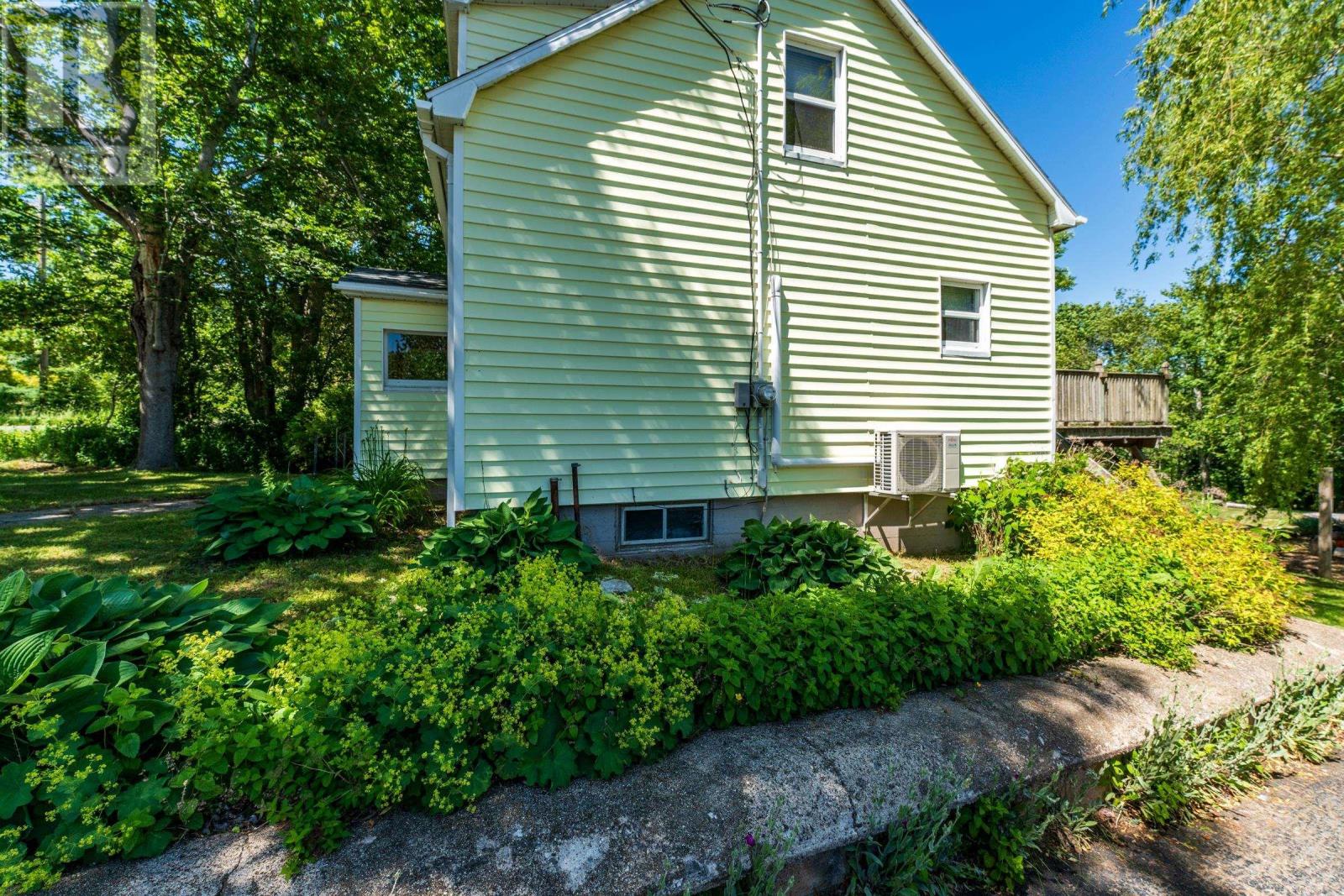 128 Lighthouse Road - 33