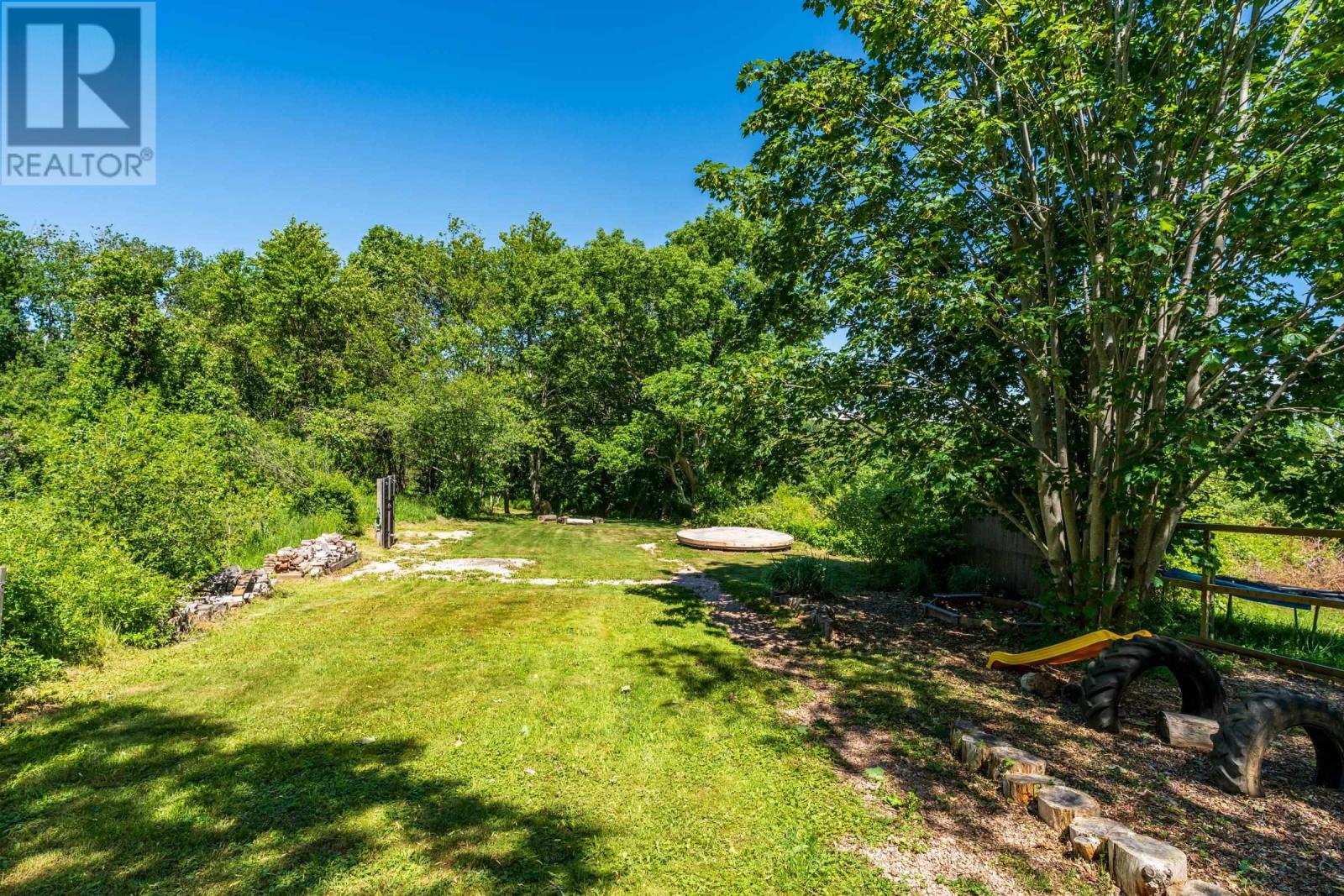 128 Lighthouse Road - 39