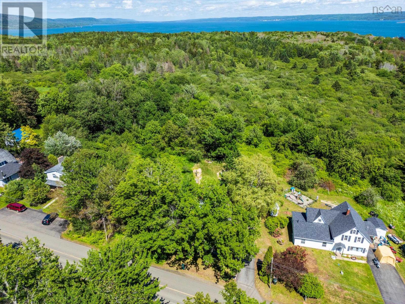 128 Lighthouse Road - 40