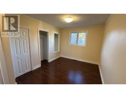 10 New Haven Lane thumbnail 12