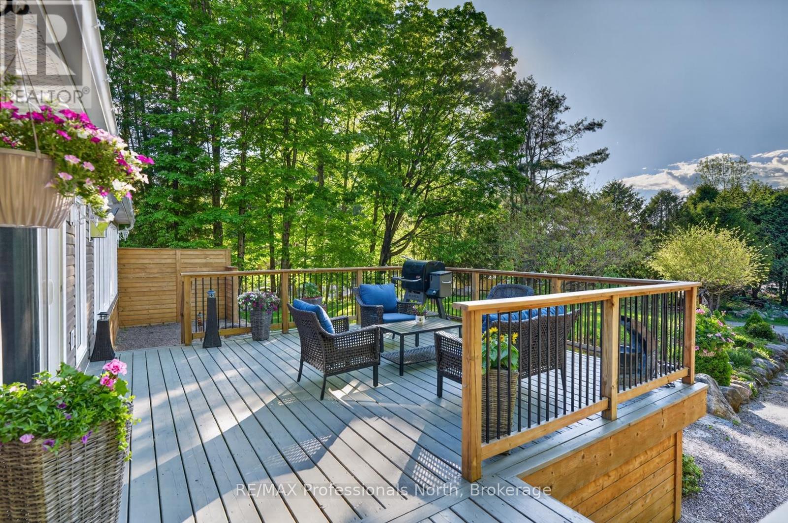 1086 PROVIDENCE DRIVE - 25
