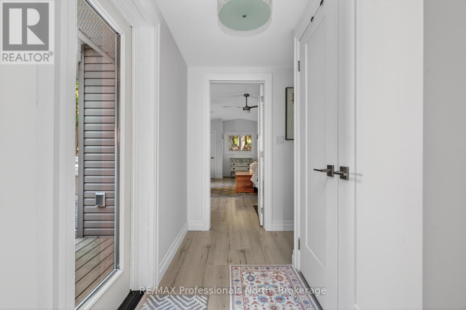 1086 PROVIDENCE DRIVE - 17