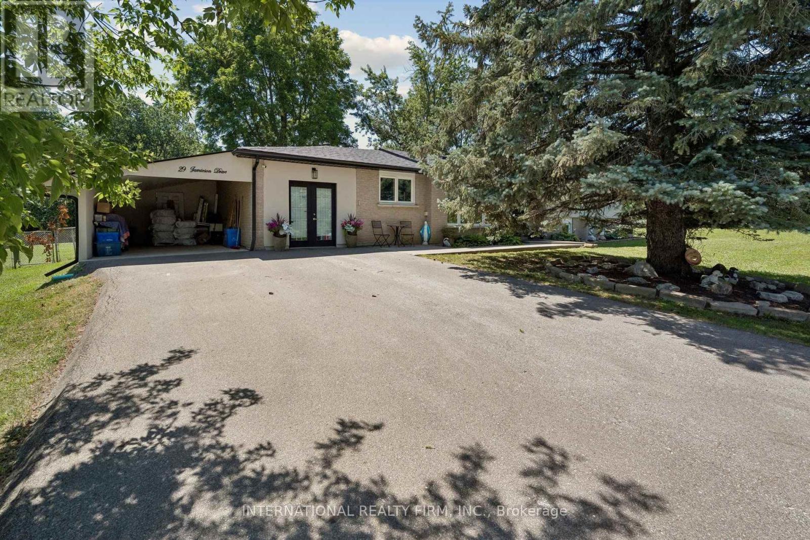 29 JAMIESON DRIVE - 29