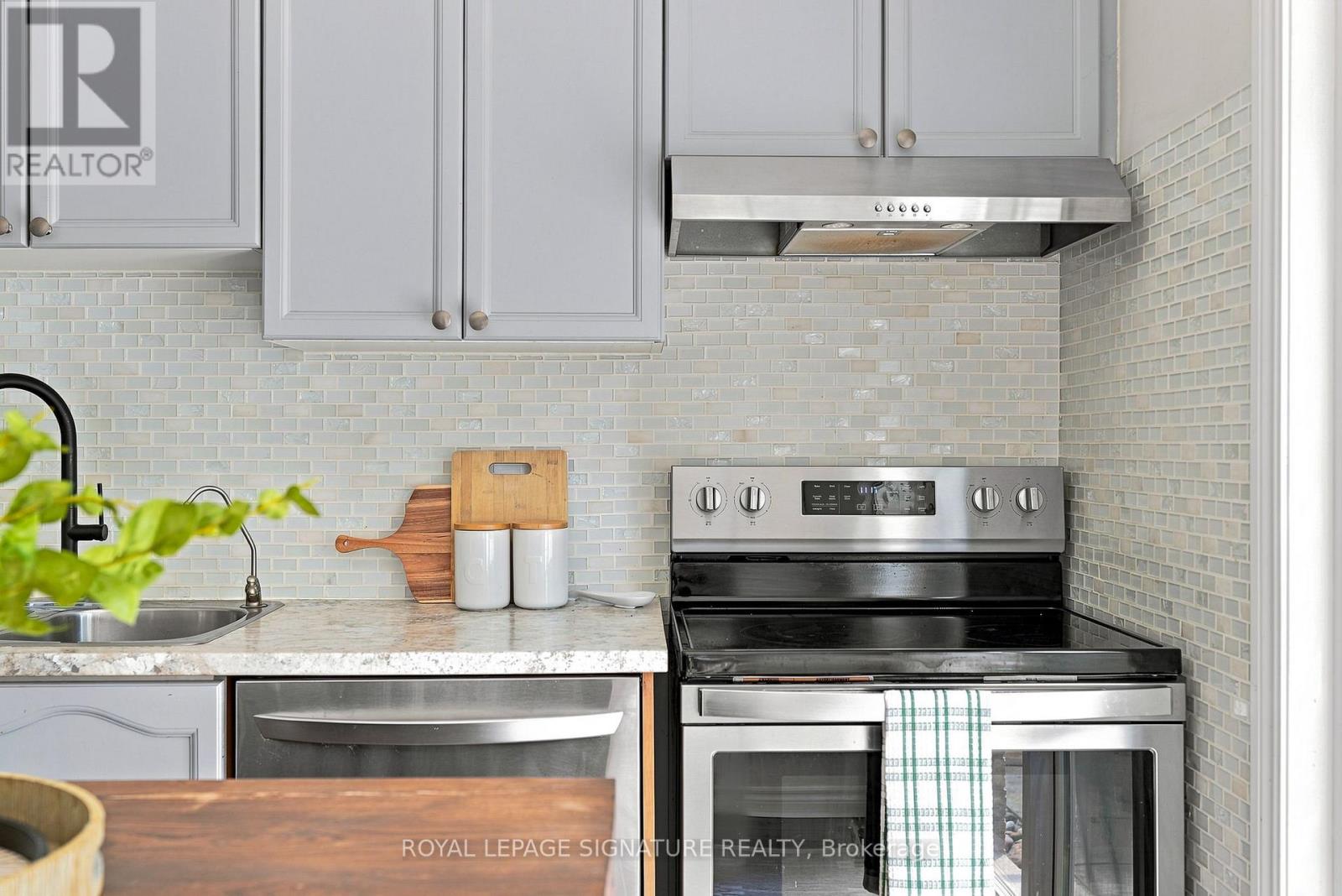 29 BARTOR BOULEVARD - Image 22