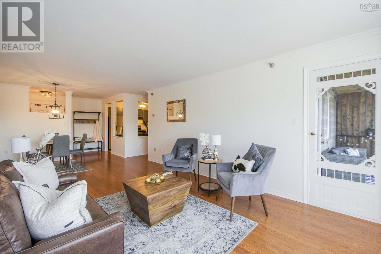#303 93 Kearney Lake Road - 38