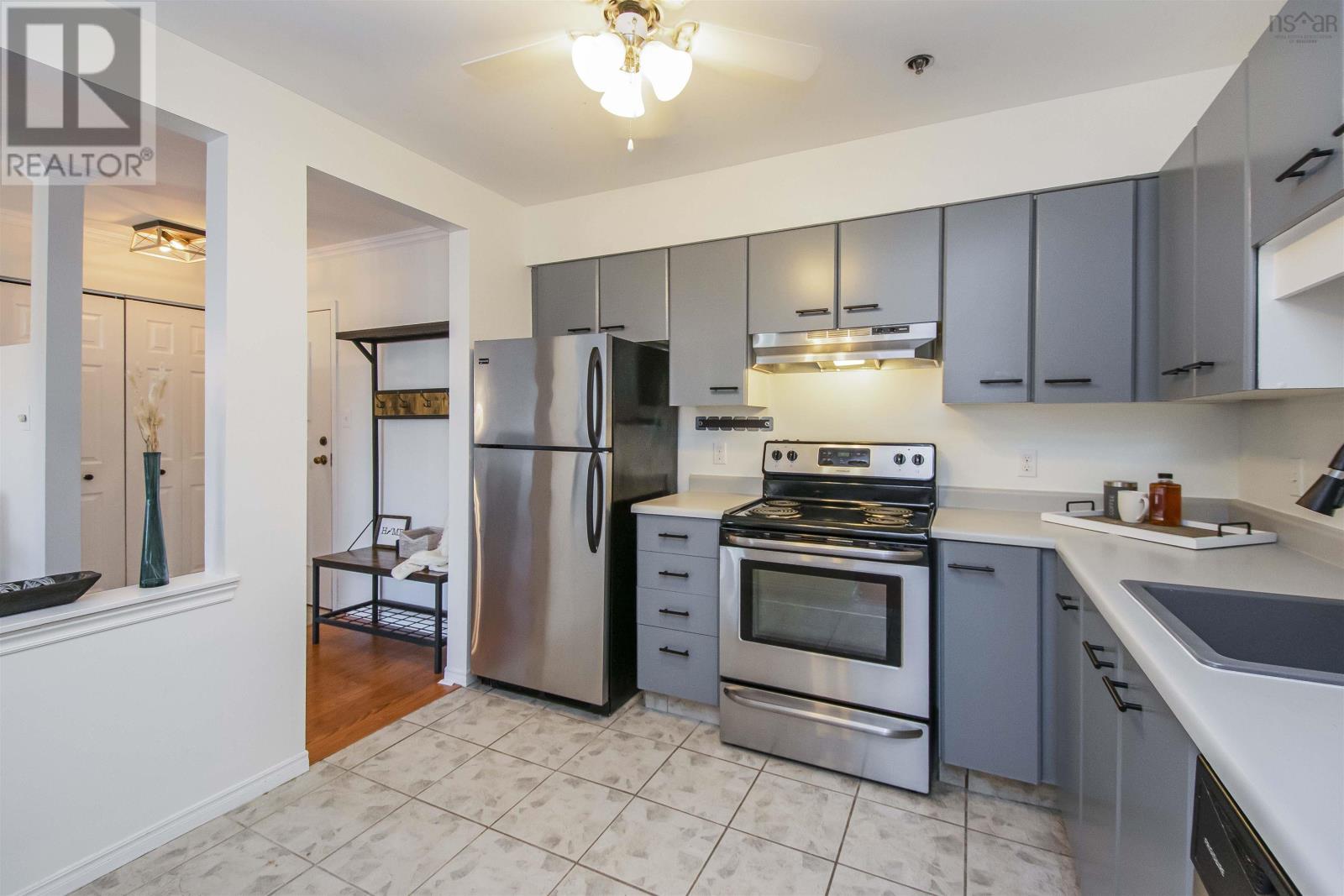 #303 93 Kearney Lake Road - 21