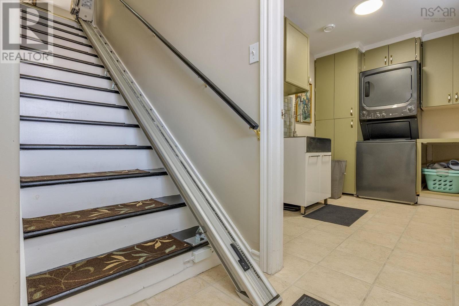 152B Orchard Street W - 25
