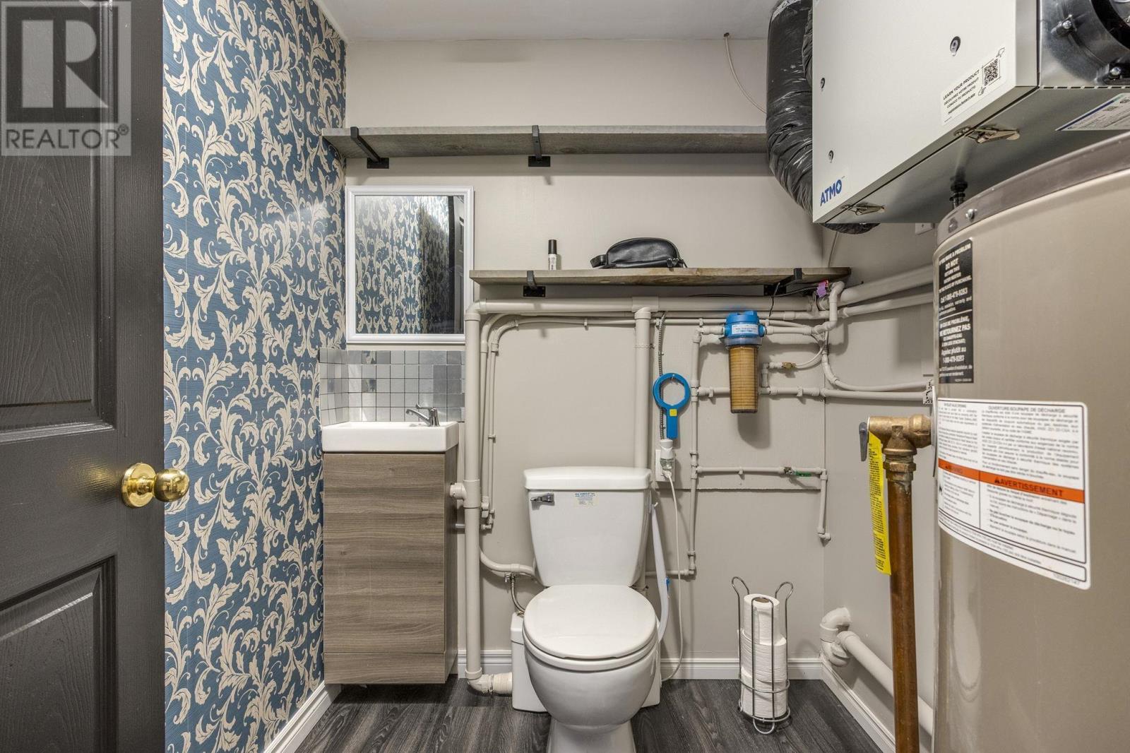 152B Orchard Street W - 32