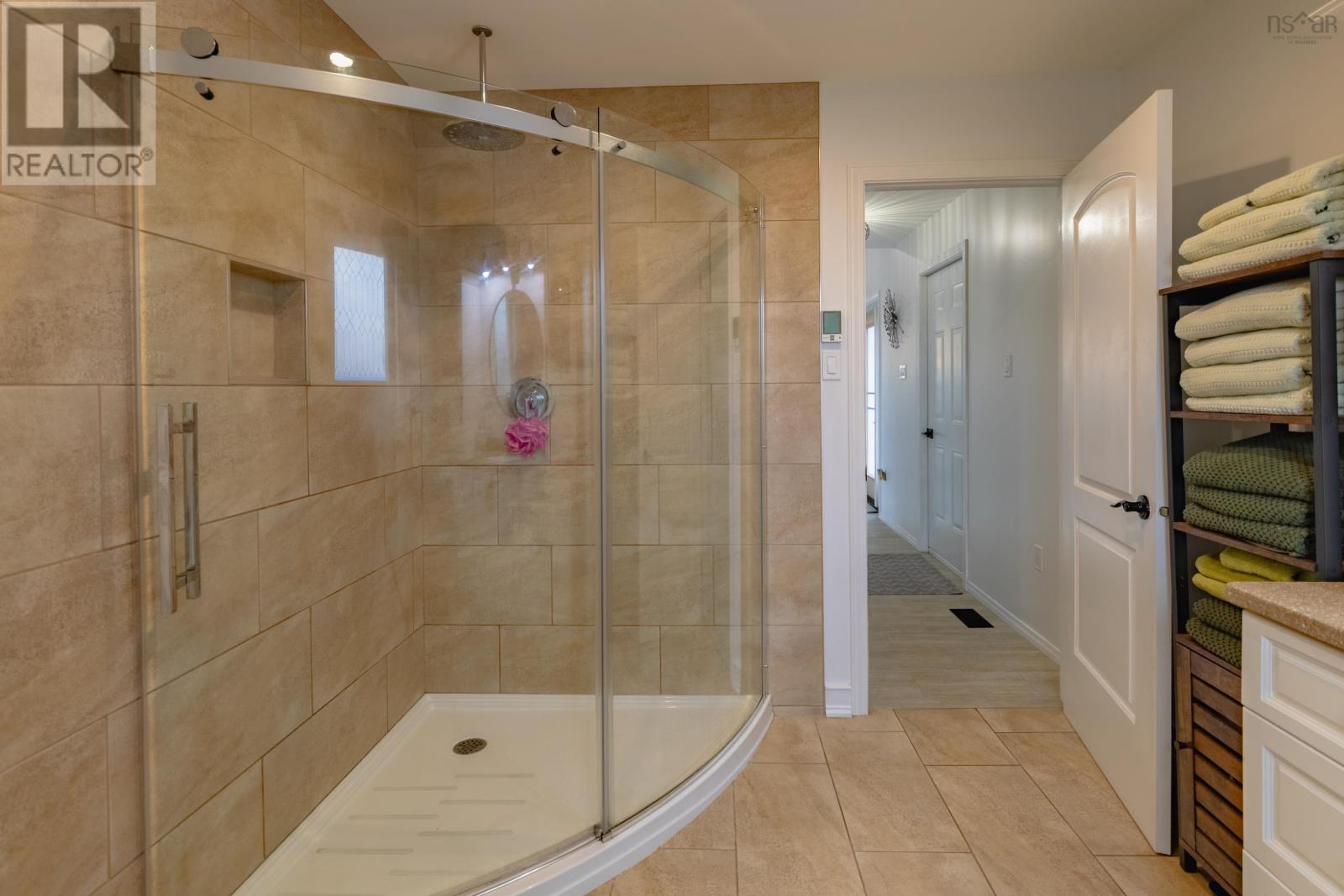 53 Jovite Road - 28
