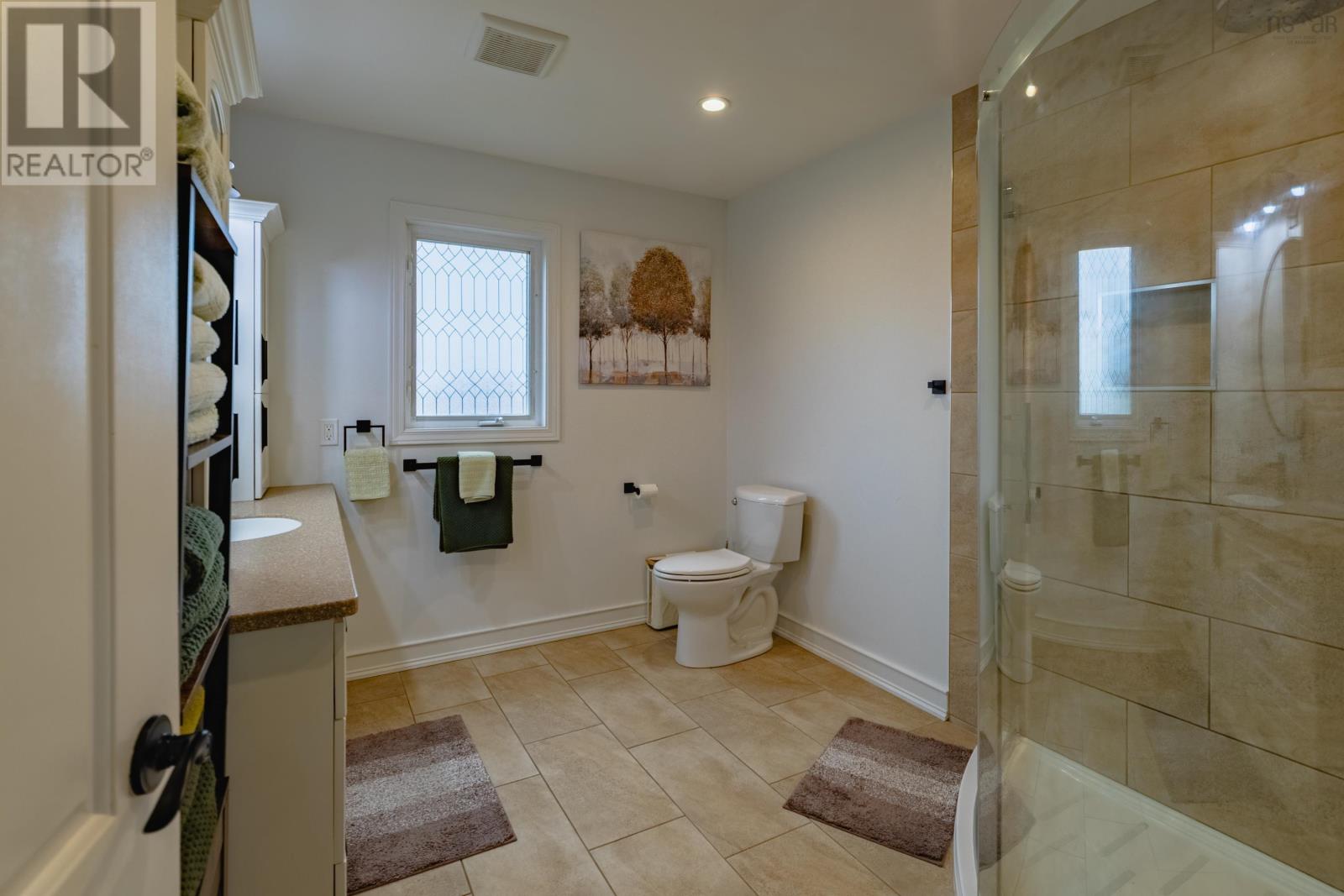 53 Jovite Road - 26