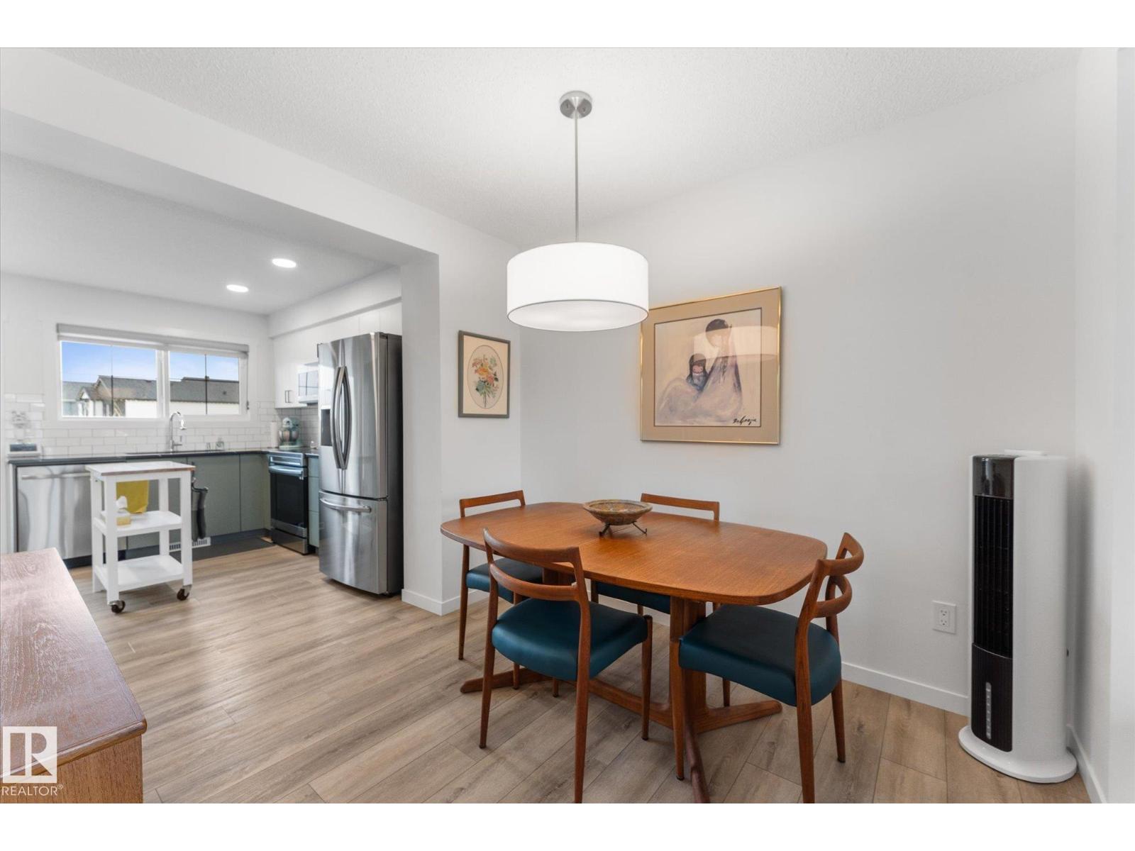 1275 MCLEOD AV - 14