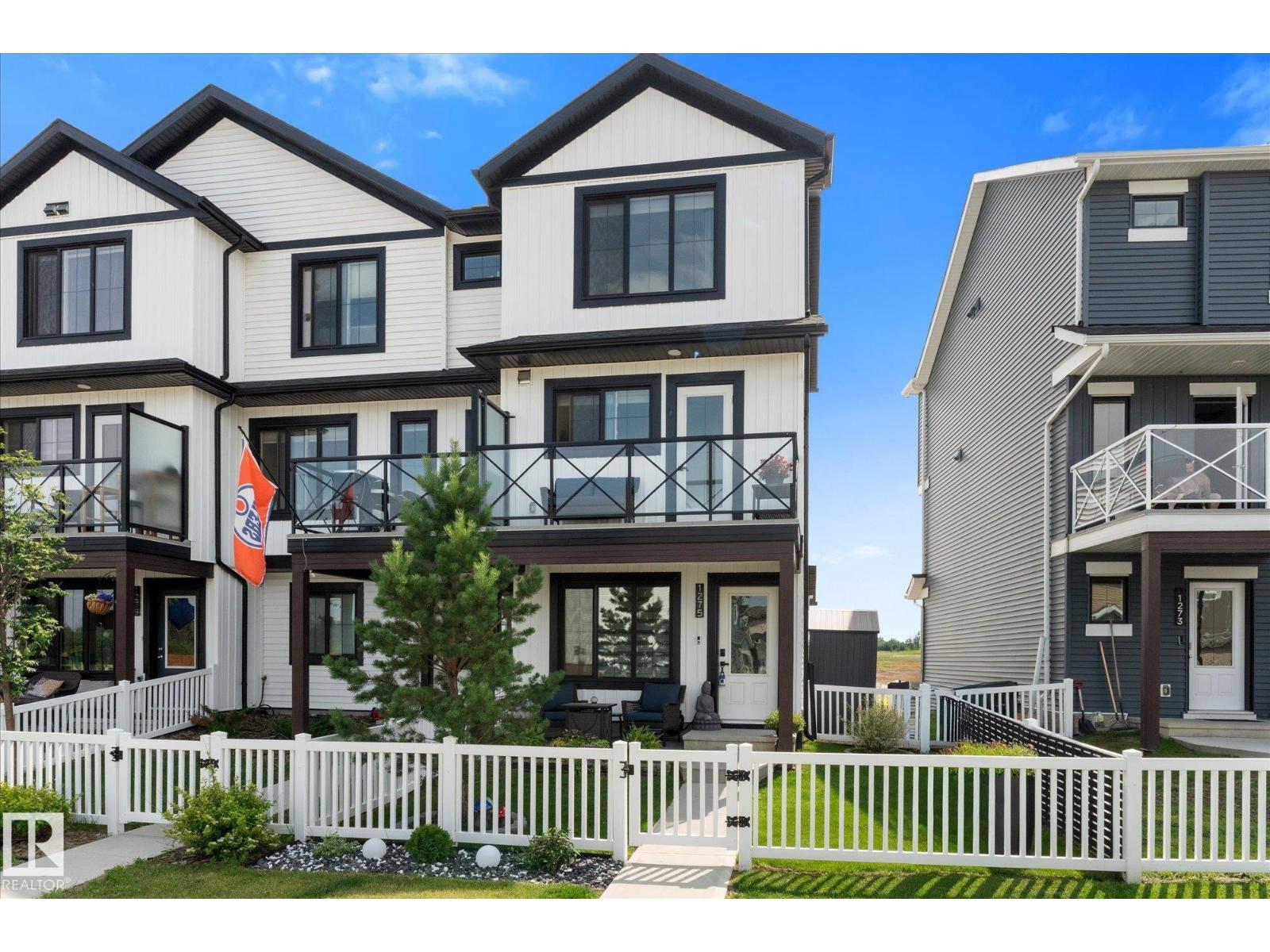 1275 MCLEOD AV - 2