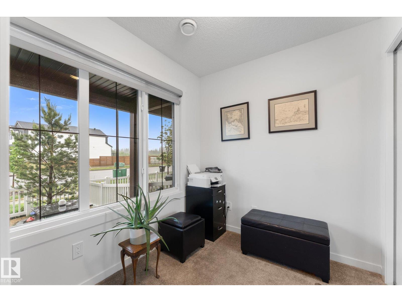 1275 MCLEOD AV - 9